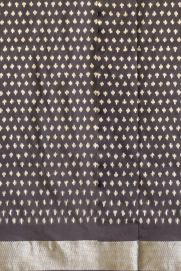 Black Handloom Ikat Silk Saree K0198010202 2 Blouse