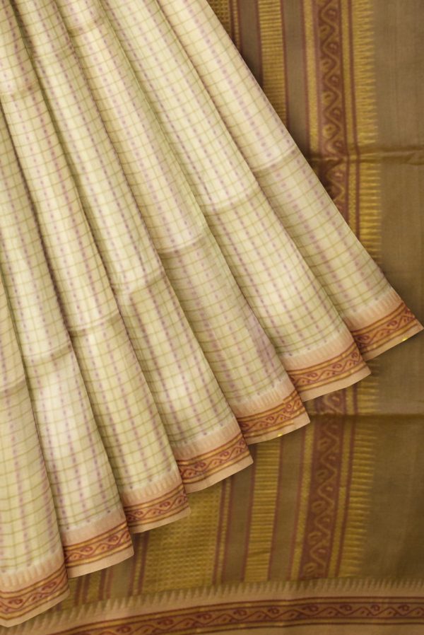 Cream Handloom Silk Cotton Saree with Biscuit Border K0212040101 4 Pleats and Pallu