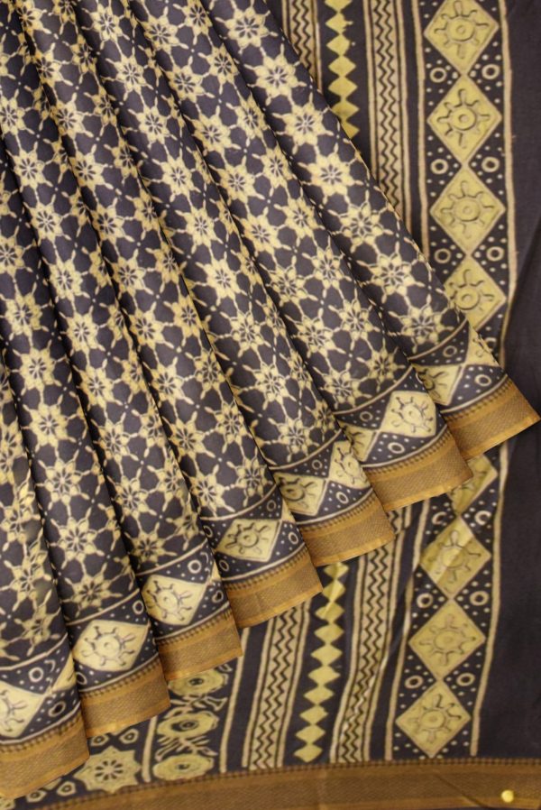 Greyish Brown Modal Silk Cotton Saree K0208021212 4 Pleats and Pallu