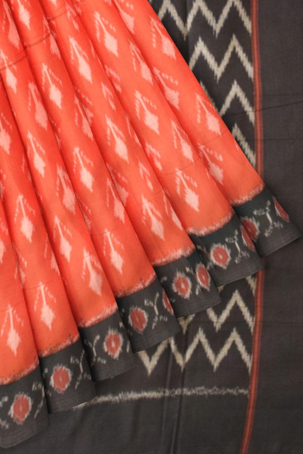 Red and Black Ikat Cotton Saree K0183163323 4 Pleats and Pallu